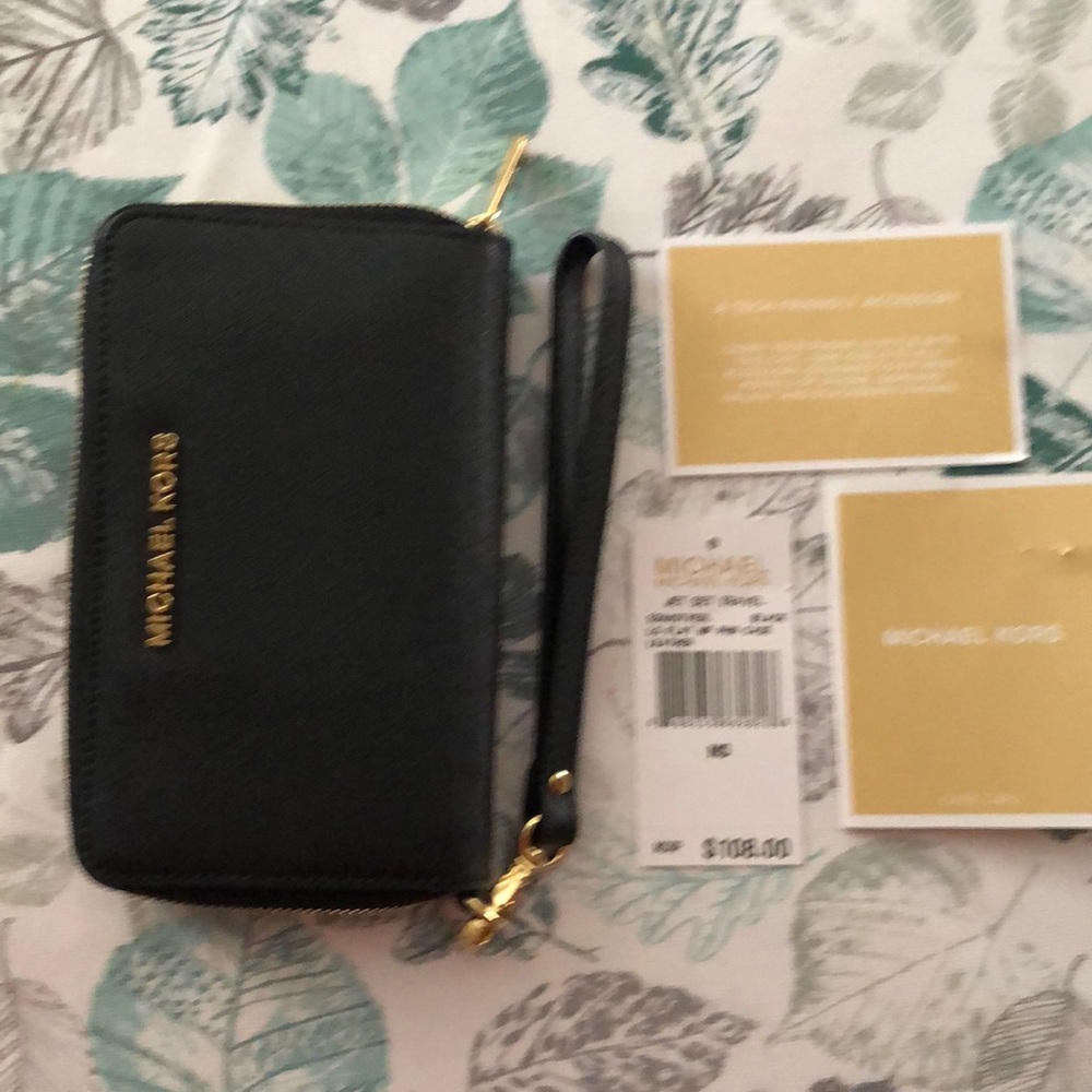MICHAEL Kors Jet Set phone wallet